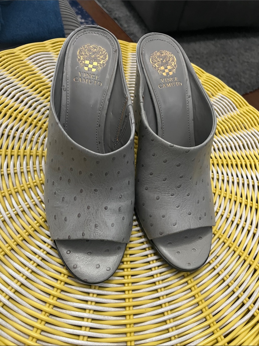 Vince Camuto Womens Gray Open-Toe Slide Mules